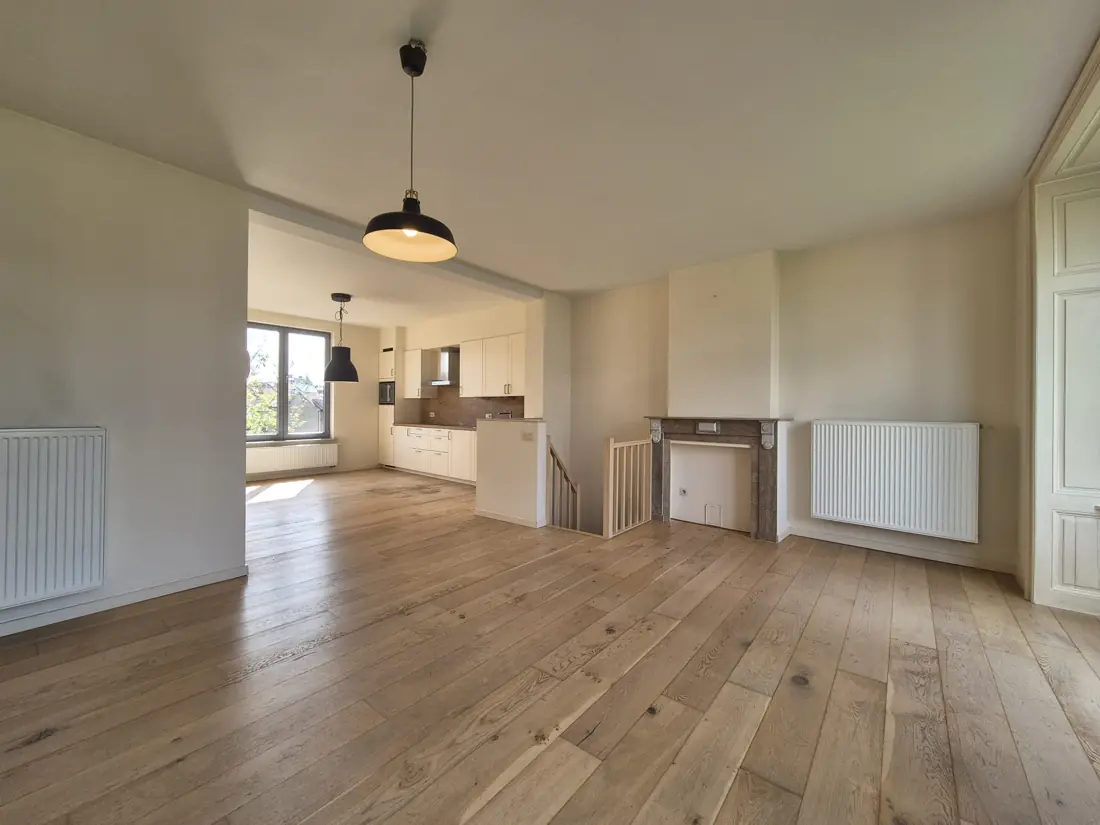 Leefruimtes & keuken — afgewerkt interieur