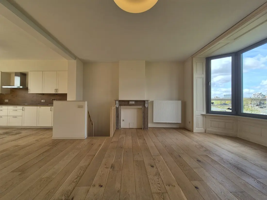 Leefruimtes & keuken — afgewerkt interieur