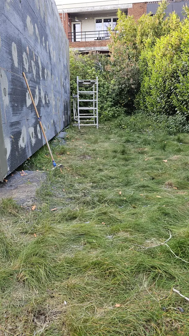 Gevelrenovatie — tijdens