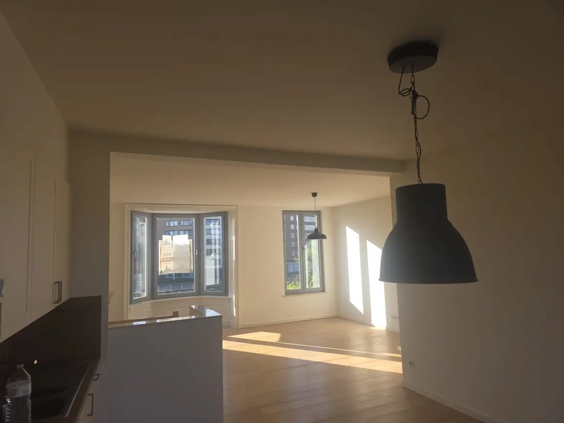 Leefruimtes & keuken — afgewerkt interieur